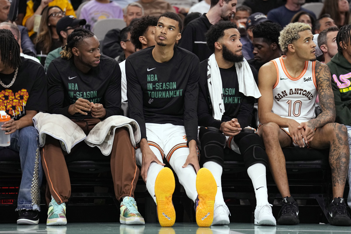 Nov 17, 2023; San Antonio, Texas, USA; San Antonio Spurs forward Victor Wembanyama (1) takes a break during the second half of the game against the Sacramento Kings at Frost Bank Center.
